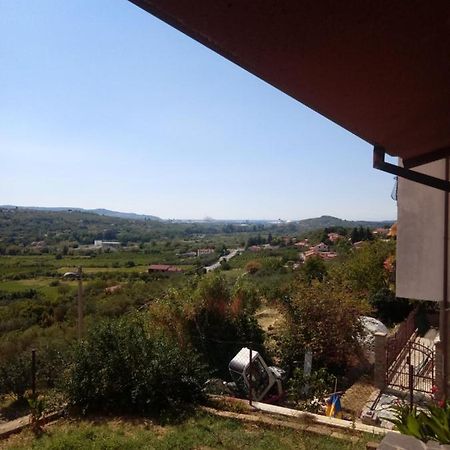 Apartament V Klancu Dekani Zewnętrze zdjęcie