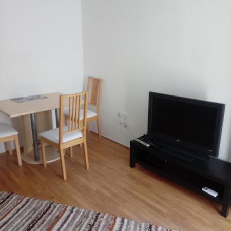 Apartament V Klancu Dekani Zewnętrze zdjęcie
