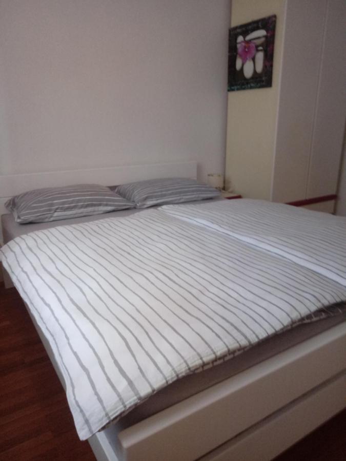 Apartament V Klancu Dekani Zewnętrze zdjęcie